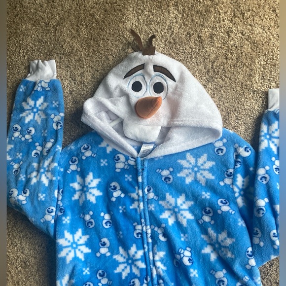 Disney Other - Great for Halloween-Disney Olaf Adult Onesie